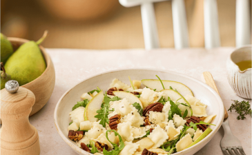 ravioles-chevre-salade-de-roquette-poire-et-pecan-2-1