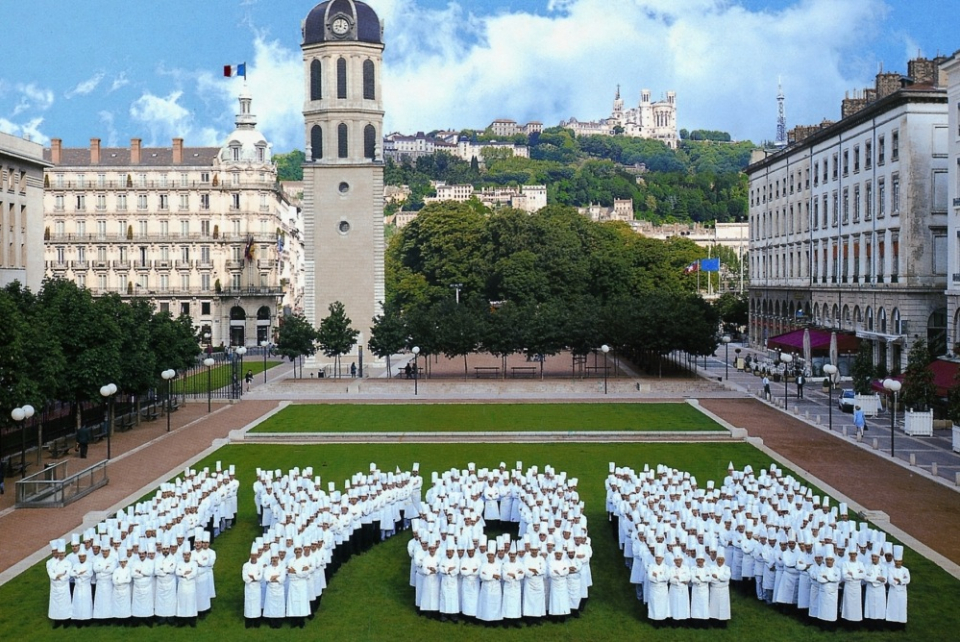 chefs-toques-blanches-lyonnaise-antonin-poncet