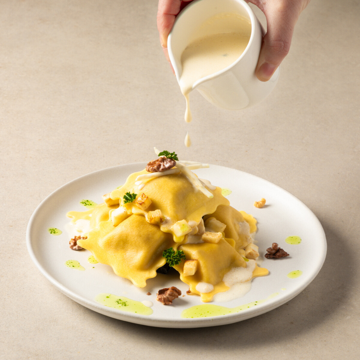 granderaviolemorilles-vin-jaune-celeri-rave-persil