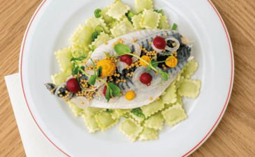 ravioles-du-dauphine-en-salade-maquereau-a-lescabeche